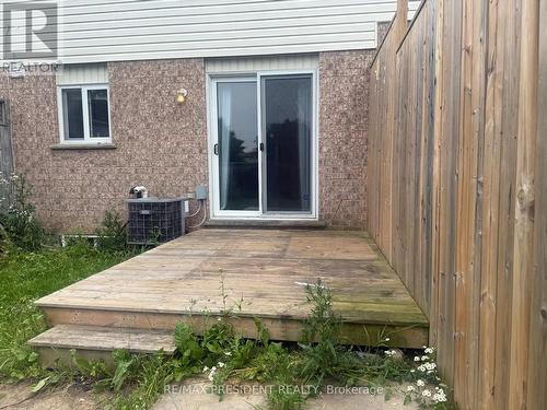 135 Activa Avenue, Kitchener, ON - Outdoor With Exterior