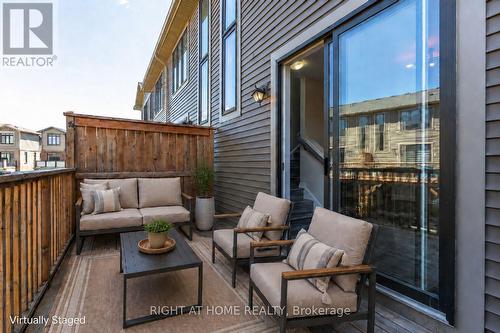 112 Hollywood Court, Cambridge, ON - Outdoor With Deck Patio Veranda With Exterior