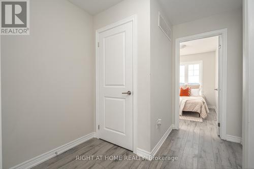 112 Hollywood Court, Cambridge, ON - Indoor Photo Showing Other Room