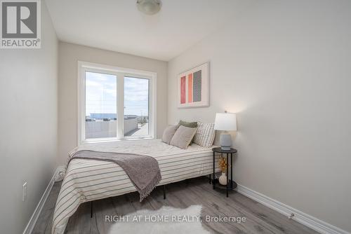 112 Hollywood Court, Cambridge, ON - Indoor Photo Showing Bedroom