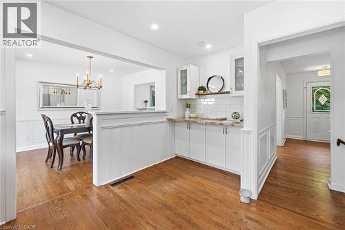 4065 Melba Lane, Burlington, ON - Indoor Photo Showing Other Room