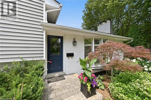 4065 Melba Lane, Burlington, ON - Outdoor
