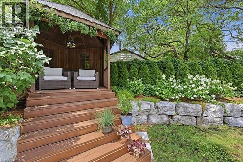 4065 Melba Lane, Burlington, ON - Outdoor With Deck Patio Veranda