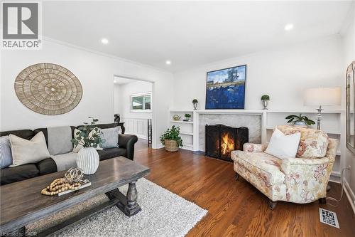 4065 Melba Lane, Burlington, ON - Indoor Photo Showing Living Room With Fireplace