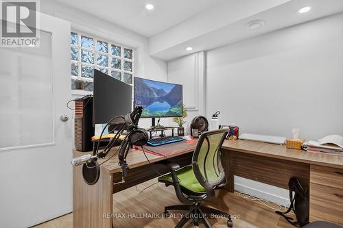 818 Boyd Avenue, Ottawa, ON 