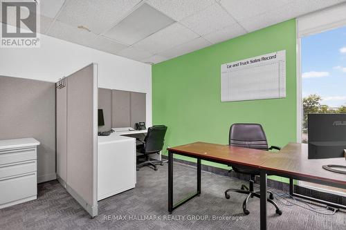 818 Boyd Avenue, Ottawa, ON 