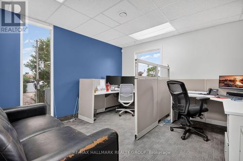 818 Boyd Avenue, Ottawa, ON 