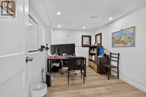 818 Boyd Avenue, Ottawa, ON 