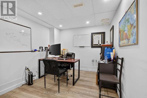 818 Boyd Avenue, Ottawa, ON 