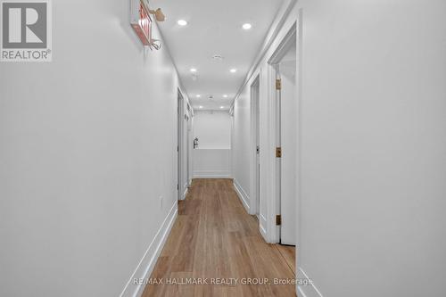 818 Boyd Avenue, Ottawa, ON 