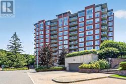 406 - 136 DARLINGTON PRIVATE  Ottawa, ON K1V 0X6