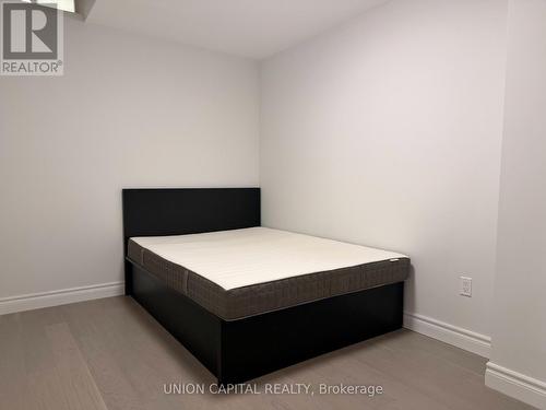 1 Waterleaf Road, Markham, ON - Indoor Photo Showing Bedroom