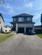 LOWER - 30 BARNYARD TRAIL Barrie, ON L9J 0V5