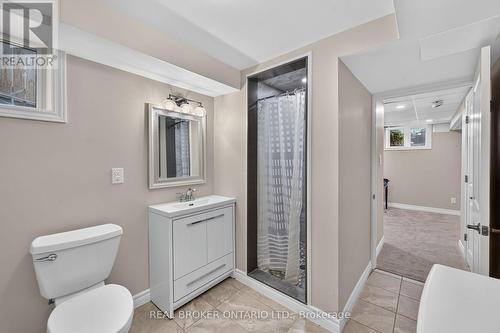 36 Beverly Street, Springwater, ON - Indoor Photo Showing Bathroom