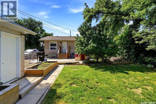 614 3Rd Avenue, Pilot Butte, SK - Outdoor