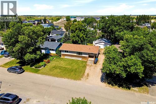 614 3Rd Avenue, Pilot Butte, SK - Outdoor