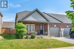 Access to backyard - 