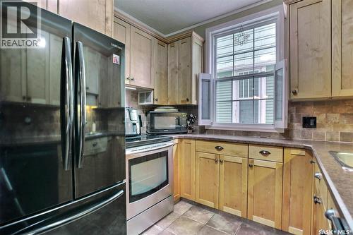 2834 Rae Street, Regina, SK - Indoor Photo Showing Kitchen