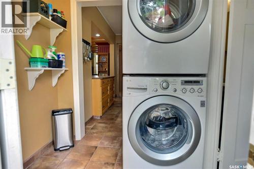 2834 Rae Street, Regina, SK - Indoor Photo Showing Laundry Room