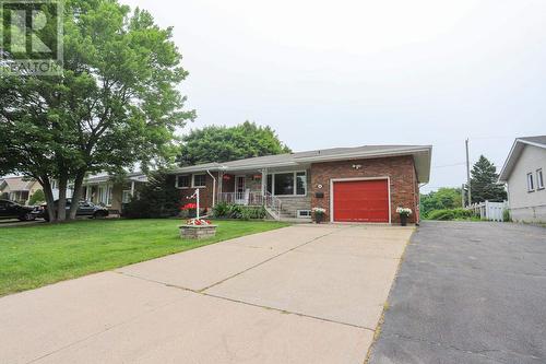 24 Granite St, Sault Ste. Marie, ON - Outdoor