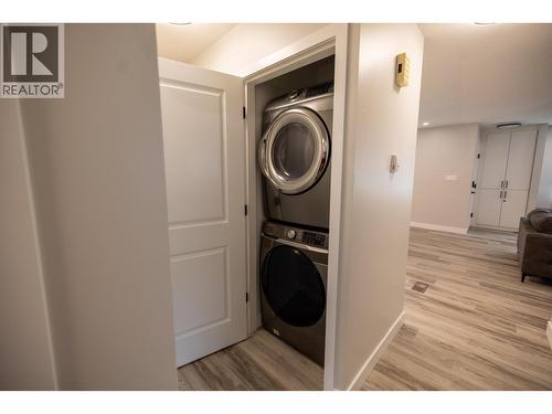 331 Killoren Crescent, Prince George, BC - Indoor Photo Showing Laundry Room