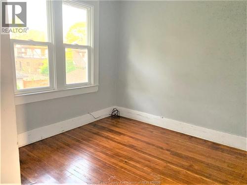 1076 Dougall, Windsor, ON - Indoor Photo Showing Other Room