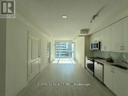 1816 - 4955 YONGE STREET Toronto, ON M2N 0L8