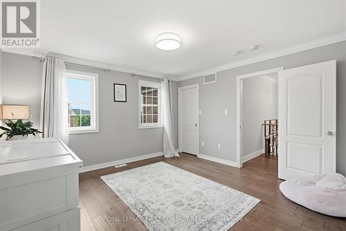 81 Trail Boulevard, Springwater, ON - Indoor