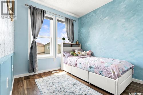 309 810 Hampton Circle, Saskatoon, SK - Indoor Photo Showing Bedroom