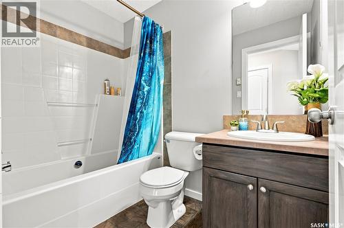 309 810 Hampton Circle, Saskatoon, SK - Indoor Photo Showing Bathroom
