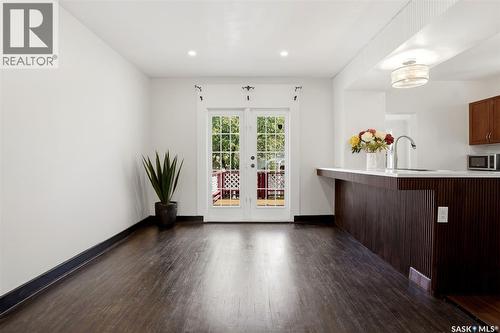721 College Avenue, Regina, SK - Indoor Photo Showing Kitchen