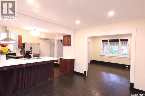 721 College Avenue, Regina, SK - Indoor