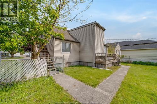 623 Edinborough, Windsor, ON - Outdoor