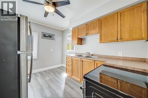 623 Edinborough, Windsor, ON - Indoor Photo Showing Kitchen With Double Sink