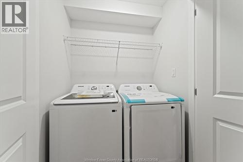 1861 Meldrum Unit# 2, Windsor, ON - Indoor Photo Showing Laundry Room