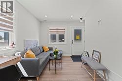 1861 MEIGHEN Unit# 3 Windsor, ON N8W 4A2
