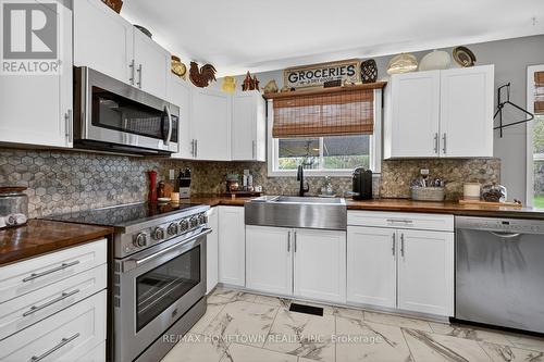 6244 Sixth Concession, Augusta, ON - Indoor Photo Showing Kitchen