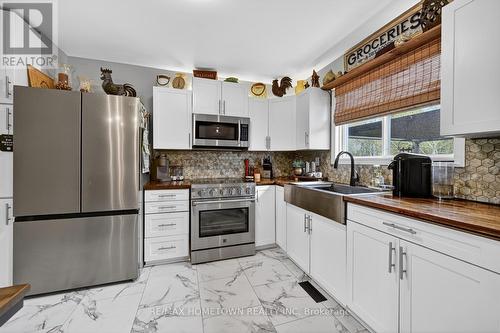 6244 Sixth Concession, Augusta, ON - Indoor Photo Showing Kitchen