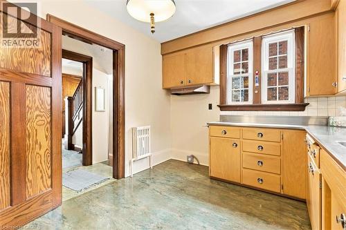 111 Filbert Street, Kitchener, ON - Indoor Photo Showing Kitchen