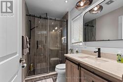 3 Piece Bathroom and Ensuite - 
