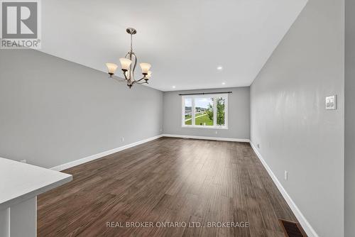 2199 Burke Avenue, Cornwall, ON - Indoor Photo Showing Other Room