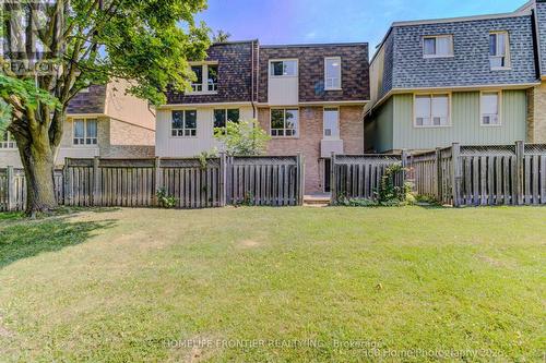 92 Poplar Crescent W, Aurora, ON - Outdoor