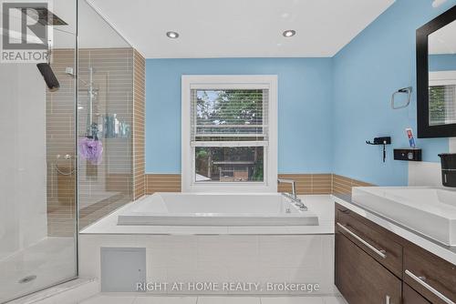 35 Brightbay Crescent, Markham, ON - Indoor Photo Showing Bathroom