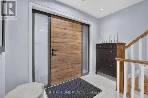 35 Brightbay Crescent, Markham, ON - Indoor Photo Showing Other Room