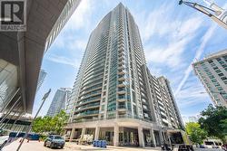 3708 - 19 GRAND TRUNK CRESCENT Toronto, ON M5J 3A3