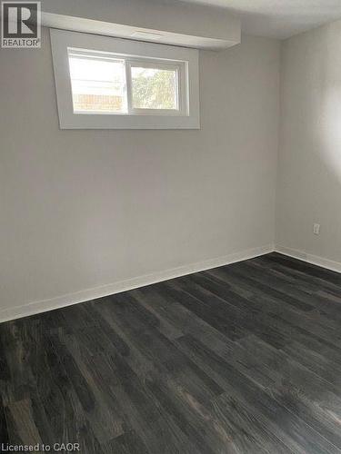 70 Proctor Boulevard Unit# Main, Hamilton, ON - Indoor Photo Showing Other Room