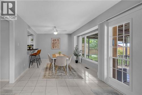 489 Acadia Drive, Hamilton, ON - Indoor Photo Showing Dining Room