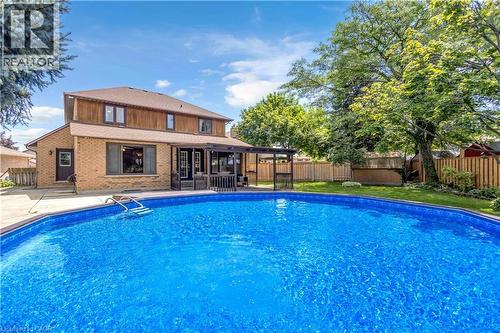 489 Acadia Drive, Hamilton, ON - Outdoor With In Ground Pool With Backyard