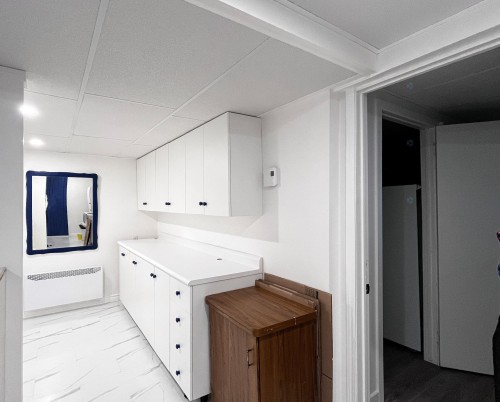 Atelier - 535 Rue De Briançon, Laval (Laval-Des-Rapides), QC - Indoor