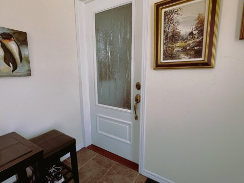 Hall d'entrée/Vestibule - 535 Rue De Briançon, Laval (Laval-Des-Rapides), QC - Indoor Photo Showing Other Room
